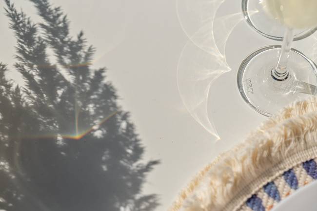 "Венето" обеденная группа на 6 персон со стульями "Милан", каркас белый, роуп бежевый