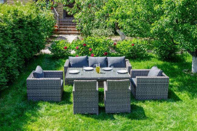 KARL PLUS обеденный комплект серого цвета