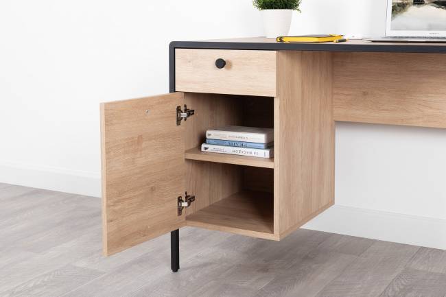 Брюс письменный стол с комодом цвет чёрный/Battle rock Santiago/столешница МДФ ель карпатская Брюс письменный стол с комодом цвет чёрный/Battle rock Santiago/столешница МДФ ель карпатская