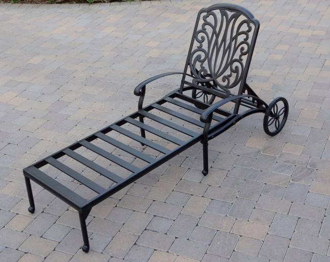 Шезлонг Bernie из литого алюминия