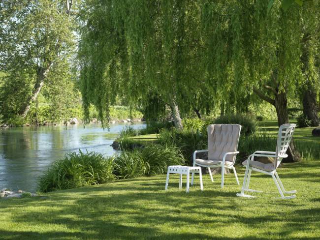 Кресло-качалка пластиковое Folio белый 720х810-925х1190-1125 мм